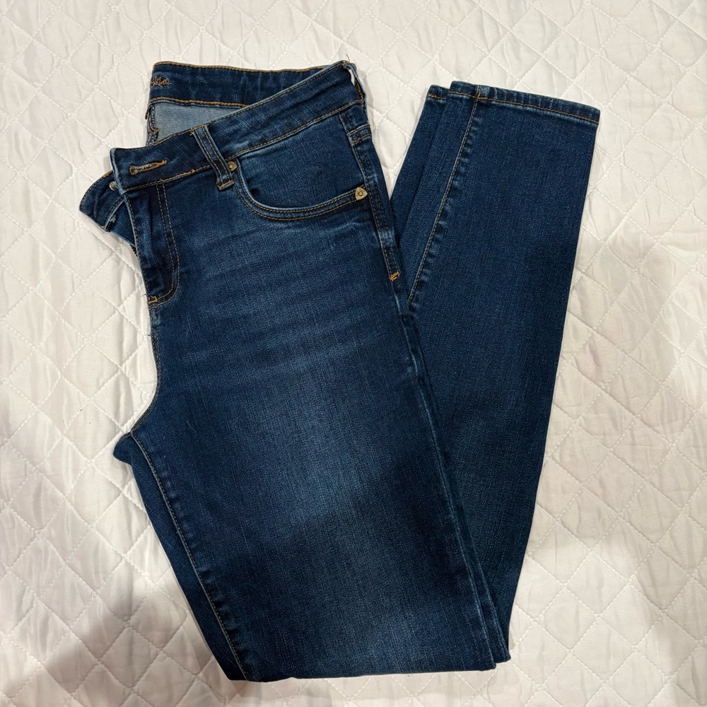 Kut from the Kloth Dark Blue Straight Leg Jeans, Size 8s